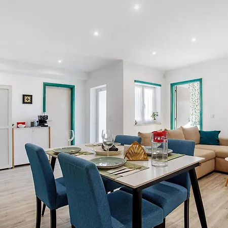 Vintage Goncalo Lagoa